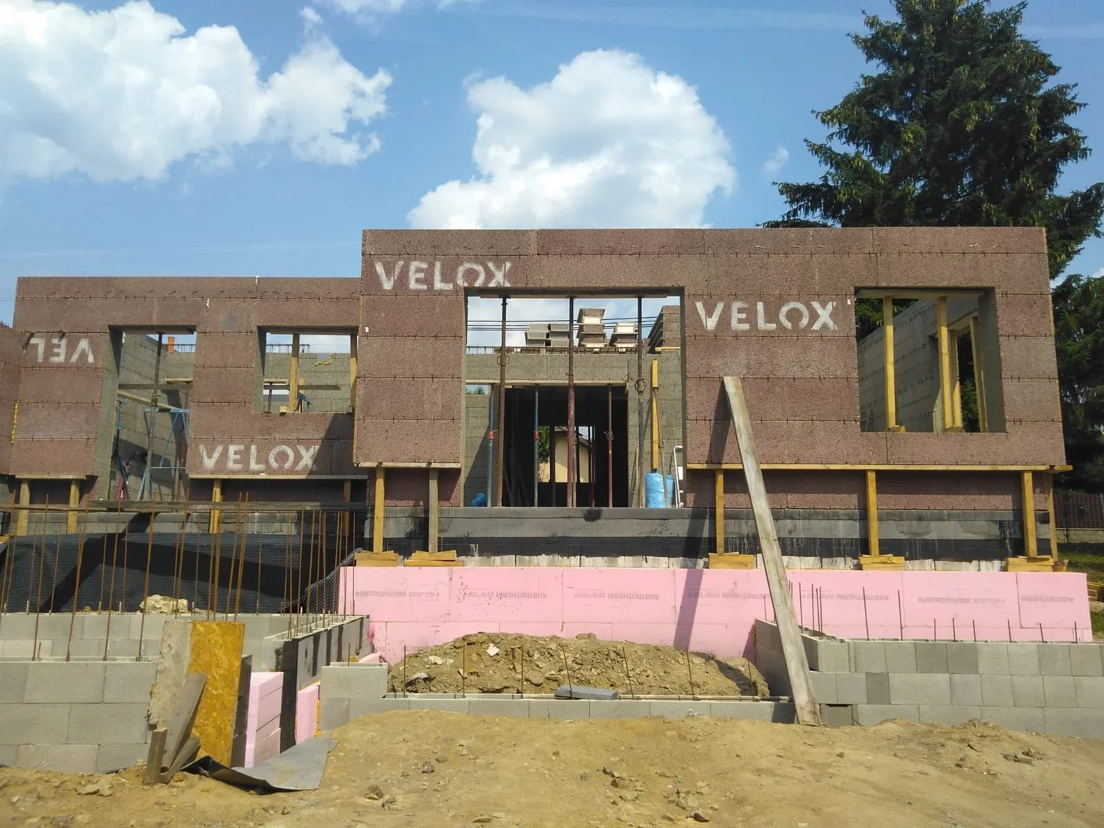 Dům z Veloxu podle atypického projektu