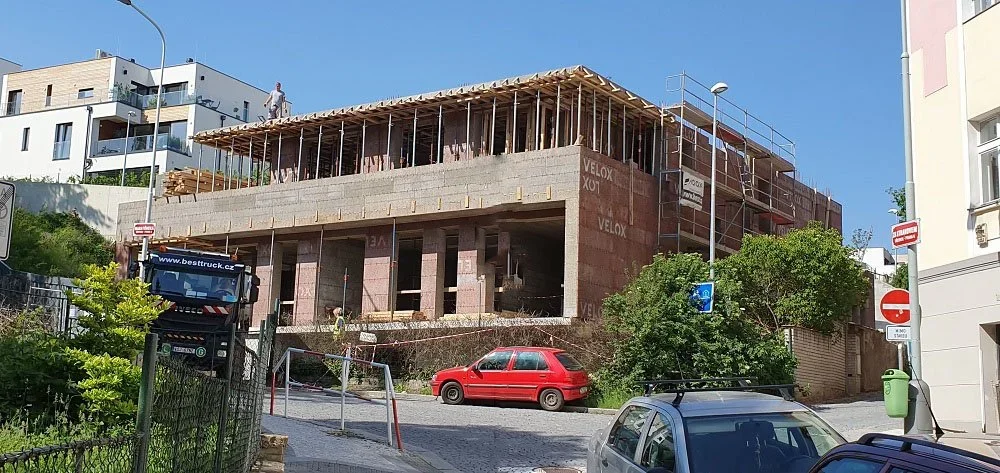 Stavba rodinného domu v Maratonské ulici