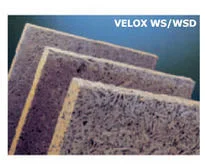 Tři štěpkocementové desky VELOX WS/WSD naskládané na sobě